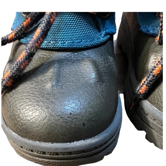 Carter’s Kid's Easy On/Off Duck Boot Gray Blue Orange Size 5M - Picture 12 of 12